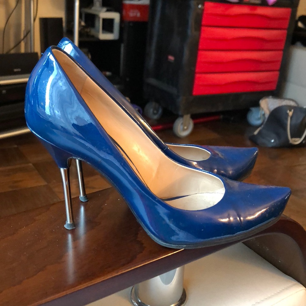 Giuseppe Zanotti blue pumps 37 4”heel